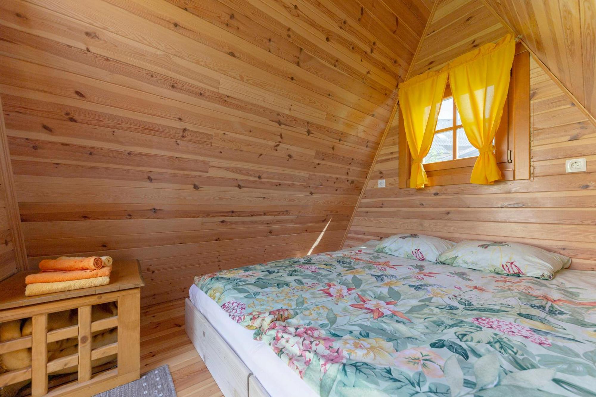 Glamping Mohorjev Grunt Hotel Preddvor Exterior photo