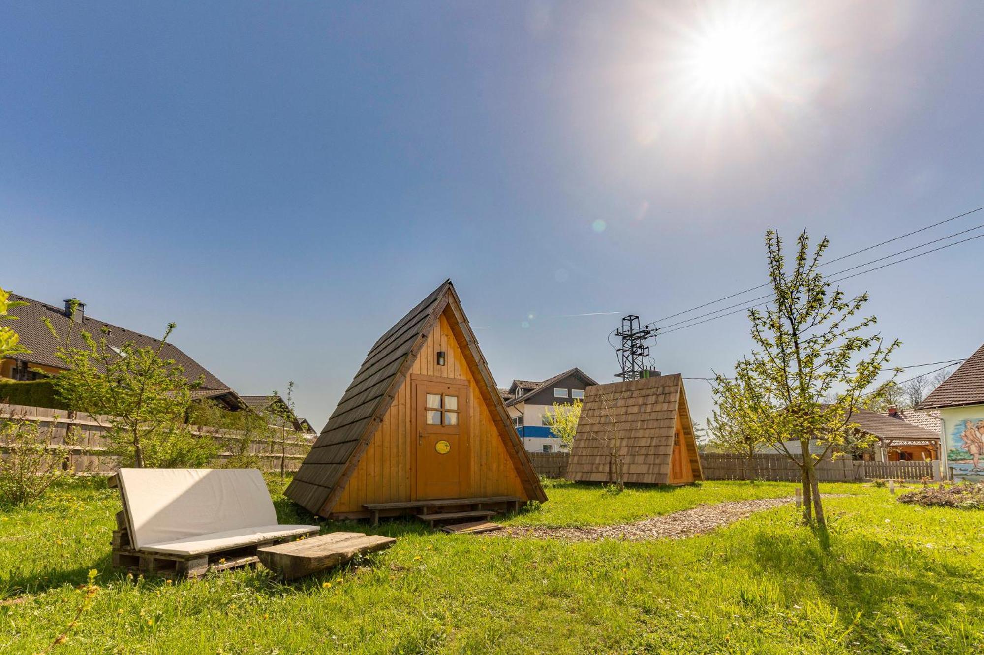 Glamping Mohorjev Grunt Hotel Preddvor Exterior photo